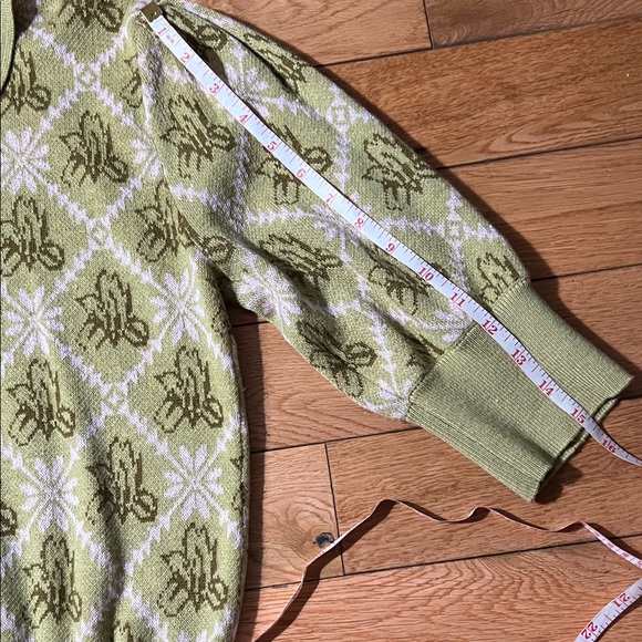 70s Retro Green Floral Short Sleeve Sweater Polo Blouse – Whimsigoth - Size M - Picture 5 of 6